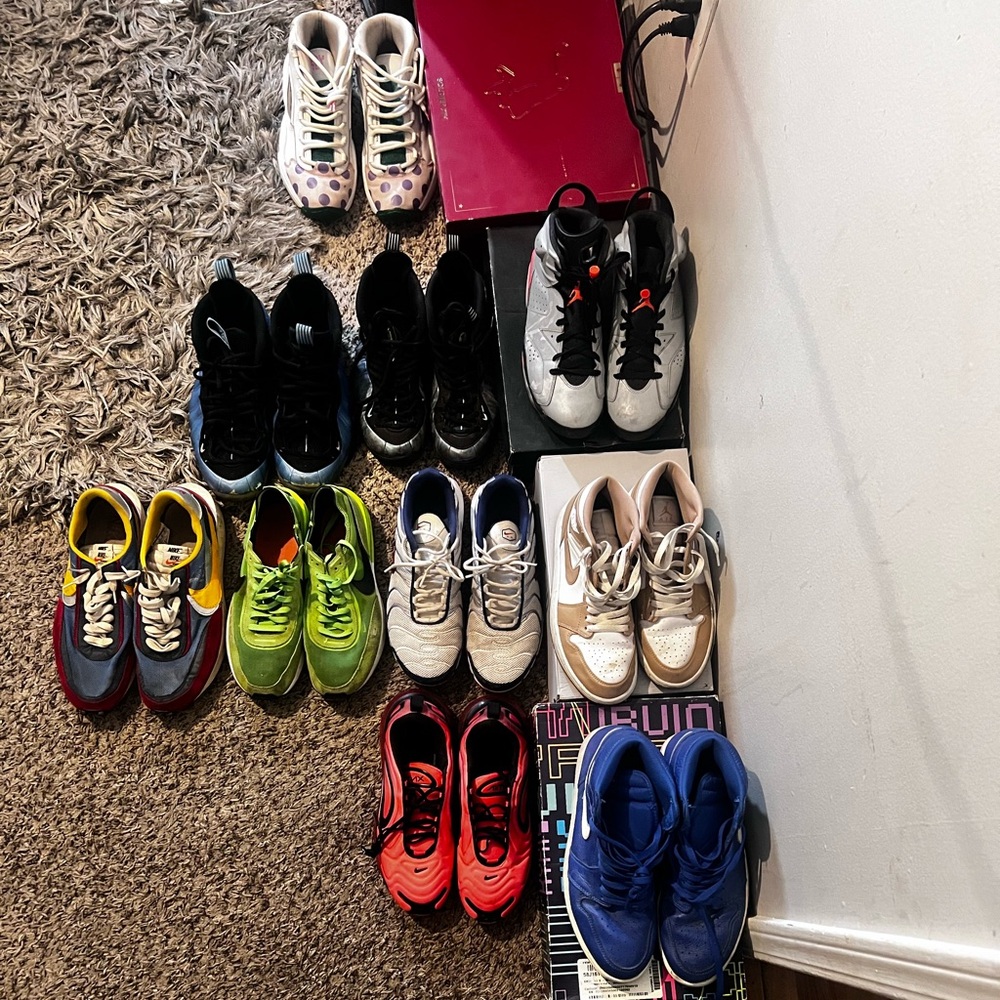 Men’s shoes sizes 9.5-11